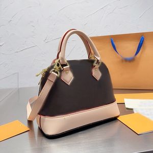 ALMA BB Bags مصمم حقائب الكتف شل حقيبة أزياء Crossbody حقيبة يد فاخرة جلدية رسول حمل حقائب نسائية محفظة