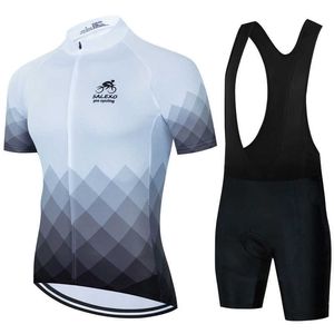 2023 Summer Jersey Ställer in mäns cykel Kort ärm Mountain Cycling Clothing Cykel Maillot Suit Bibb Shorts Z230130