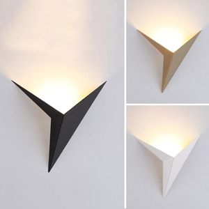 Lampa ścienna nowoczesna różdżka minimalistischen dreieck led biały/czarny nordic stil wewnętrzny wohnohmmer lichter Beleuchtung