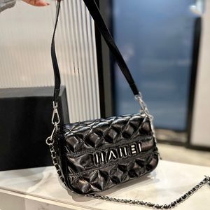 Womens Designer Coin Vintage Bags Classic Full Flap Quilted Aged Silver Metal Hardware Matelasse Valentine Chain Strap Crossbody Shoulder Handbags 20X12CM