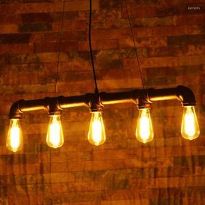 Lampy wiszące retro loft rustykalna lampa punkowa 5 na głowie do kawiarni kawiarni światła restauracyjne żelaza wiszące światło WJ620