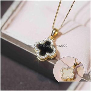 Fashion Pendant Necklaces 2022 Classic Fourclovers Motherofpearl Engagement Laces A56 Drop Delivery Jewelry Pendants Dhqcs s