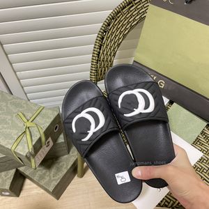 Luxury women's slippers men's Flat sandals shoes Designer summer Beach leather outsole Size 35-45