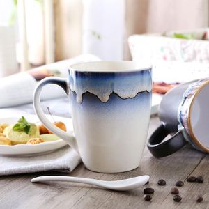Mugs Christmas Gift Creative Personality Retro Europe Style Ceramic Cups With Handgrip Porcelain Drinkware Coffee Mug Milk