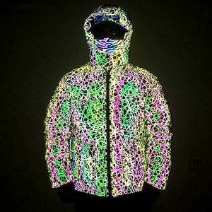 Jackets masculinos Linha de hip hop refletiva Men com capuz grossa Parkas Windbreaker Fluorescent Streetwear quente Harajuku Casaco Outwear 230130