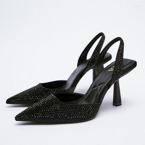 Sandaler Southland Gold Slippers Soft Shoes Mules For Women 2023 Pointed Toe Platform Med Pantofle Comfort Heels Slingbacks