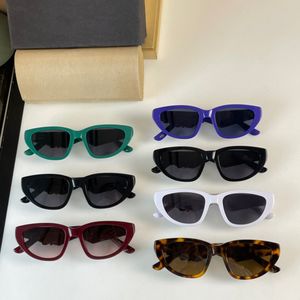 Óculos de sol homens para mulheres mais recentes vendas de moda de sol óculos de sol masculino Gafas de Sol Glass UV400 lente com correspondência aleatória 4438
