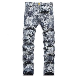 Mäns jeans Autumn och Winter Embroidered Leopard Print Italian Style Soft Casual Cotton Stretch Feet 3D Stripe2 230131