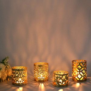 Najnowsze świeczniki złota geometryczna wydrążona z nich żelazna świecznik Candle Cup Home Dekoracja Ozdoby Wiele stylów do wyboru wsparcia niestandardowego logo