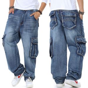 Мужские джинсы Большой размер свободные мужчины джинсовые брюки прямой карман мешковидный случайная уличная одежда хип -хоп бренд синие брюки с грузовыми ногами 230131