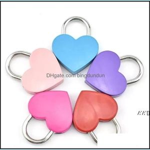 Party Favor Valentines Day Gifts 7 Colors Heart Shaped Concentric Lock Metal Mitcolor Key Padlock Gym Package Door Locks Supplies Dr OT6MW