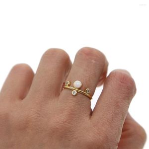 Anéis de casamento Round moldura de cenário design de anel simples cor de ouro amarelo jóias de opala real para venda moda