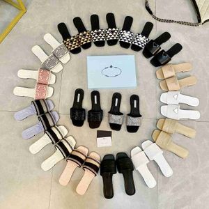 Prad berömda damer broderade tyg sandaler beige multicolor mules hem flip flop casual thong sandaler sommar läder platt gummi