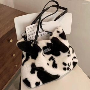 Evening Bags Fluffy Women's Girls Portable Soft Warm Plush Female Big Capacity Handbag Winter Shoulder Bag Clutches Retro Travel