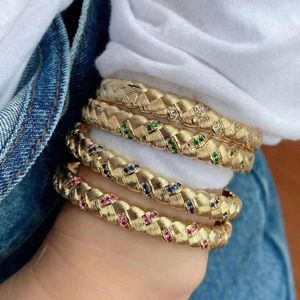 Bangle 3pcs Luxury vintage Gold Bated CZ Micro Pave Multi Color Crystal Green Green Branca Jóias de Casamento