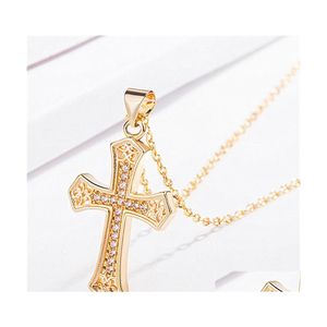 Naszyjniki wiszące Cross Jesus Gold Sliver Diamond Naszyjnik dla mężczyzn i kobiet Akcesoria biżuterii Moda 7 6JH Q2 Drop dostarczenie dhghp