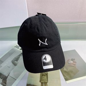 Luxury Ball Caps Designer Luxury Summer Outdoor Baseball Cap Mens Womens Casual Plain Letters Sunhats Hats 9 f￤rger