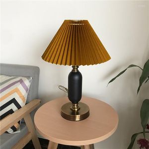 Table Lamps Vintage Chinese And Korean Customized Ins Warm Nordic Fashion Lighting For Bedrooom Living Room