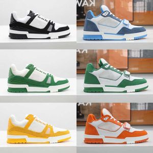 Designer Trainer Sneakers Uomo Uomo Trainer Sneaker Scarpe casual 2022 PelleNero Bianco Panda Moda Scarpe basse Piattaforma Pelle Outdoor Walking Eur 38-46 NO401