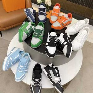 2023 Designer Sneaker Trainer Casual Shoes White Green Red Blue Letter Overlays Platform Low Sneakers Mens Sneakers Woman Trainers With Box 38-46 No401