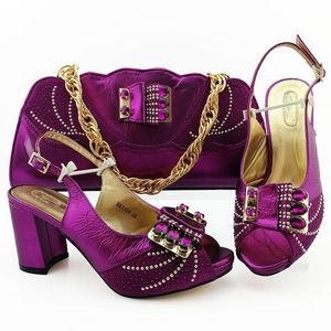 Klänningskor Fashion Magenta Pump and Handbag Series African High Heel med väskesatser för fest MM1104 Höjd 8,5 cm