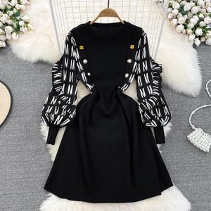 Sukienki swobodne jesień zimowych ubrania Sweter Sweter dla kobiet listy patchwork Linia Knitwear Stroje