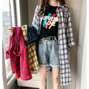 女性用Tシャツ格子縞のブラウス女性ロングリーブ薄いセクション日焼け止め長いスカートブルサスムジェールデモダシャツトップレディスプラスサイズ230131