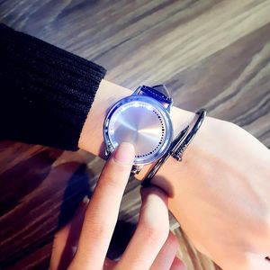 Armbandsur Creative Pekskärm Led Mens Watch Unisex Leather Cool Man Clock Unique Wrist Student Relogio Masculino