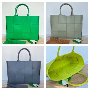 AA Women Top Leather Bags Designer Luxury Woven Shopping Bag Handväska stor kapacitet Arco Tote Fashion Shoulder Lady Beach Travel Classic Handbag
