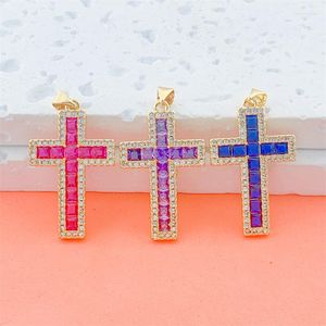 Charms 18K echt vergoldetes kreatives christliches Kreuz für handgefertigte Talisman-Gebets-Anhänger-Schmuckherstellung