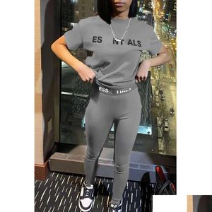 Kläderuppsättningar Designer 2023 Silm Pants Passar Womens Två stycken Jogger Set Nya bokstäver Tryckt Kort ärm Y Fashion Tights Suits Drop Dhcir