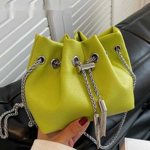 HBP Crossbody Bags Вечерние сумки мода кисточка для женского мини -ведра летние конфеты кожаная кроссбдодие для женщин и сумочки 220811