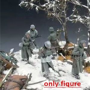 Action Toy Figures 36066 1 35 German Troops On The Winter March 5 Unpainted Unassambled 230731