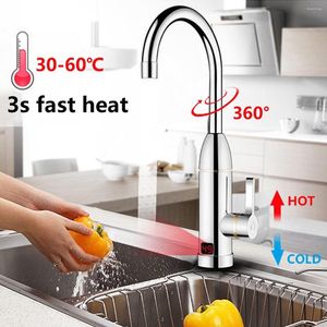 Torneiras de cozinha 3000 W 220 V Aquecedor de torneira de aquecimento instantâneo Água fria de uso duplo sem tanque Toque rapidamente no chuveiro com display LED