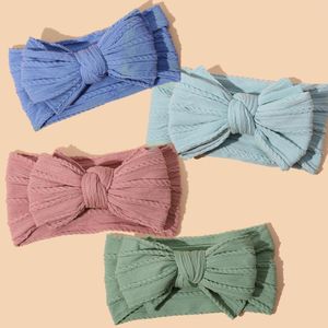 Hårtillbehör Bandeau nylon kabeltryck mjuk bred turban headwrap baby head bow girl pannband vintage solid född bowknot