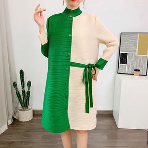 Casual Dresses Pleated 2023 Spring And Summer Large Size Collar Color Matching Shirt Fashion Age Reduction Foreign Style Coat Women's