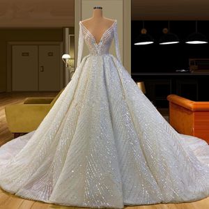 Luksusowe brokatowe sukienki ślubne głębokie V Długie rękawy Wspaniały Dubai Suknia ślubna Bling cekiny kryształowe suknie imprezowe szatę de Marie271f
