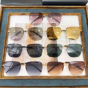 2023 Luksusowe okulary przeciwsłoneczne Spring/Summer Nowe metalowe pudełko Pokaż małe twarze damskie mody okulary przeciwsłoneczne Styl 1