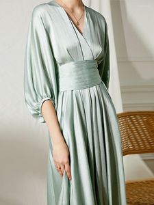 Casual Dresses Elegant Early Spring Texture V-neck Bat Sleeve Lace Up Lantern Waist Closure Medium Length Dress