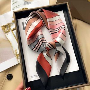 Halsdukar Design NeckerChief Hair Bands Luxury Brand Stripped Print Satin Silk Square Scarf For Women Ribbon Kvinna Hijab Bandana Ny 2023 Y23