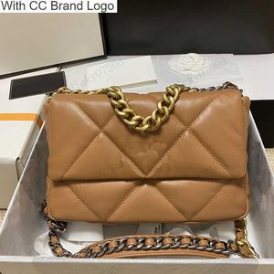 CC Tote Tote Çanta Crossbody Tasarımcı Çantalar Zincir Çanta Kadınlar 5a Klasik CC 19 Flep Omuz Çantası Lüks Lamskin Deri Zarf Yüksek Kalite Debriyaj Kahverengi Wal