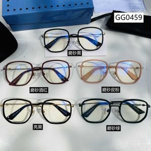 2023 Новые солнцезащитные очки для роскошных дизайнеров New GG0459 Flat Lens имеет нерегулярную раму и популярна. Простое лицо может в паре с близорукой маленькой пчелой