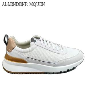 Sapato social europeu de couro respirável com cadarço plano para lazer ao ar livre, marca da moda, pequenos sapatos brancos masculinos 230731