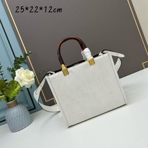 Tasarımcı Çanta Anlık Görüntü Yeni Çok Volor Omuz Çantaları Kamera Kadın Moda Kravat Boyası Lüks Deri Crossbody Glitter Strap Strap Cutes Gri Çanta Paylaşımı Ortak Bayanlar