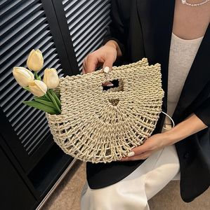 Factory wholesale ladies shoulder bags 2 colors summer romantic holiday trip hollowed-out beach bag niche straw vintage handbag sweet crocheted handbags121#