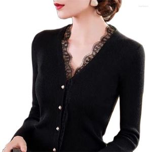 Kvinnors stickor Fashion Black Lace Edge Panel Sticked Cardigan tröja 2023 Kvinnor Spring Autumn Thin Jacket Topps Elegant kvinnlig stickad