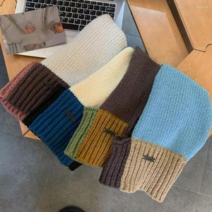 Berretti Cappello invernale da donna Protezione per le orecchie altamente elastica Colore patchwork Resistente al freddo Non sbiadisce Mantieni caldo Passamontagna monopezzo