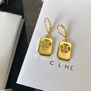 Ausgewählte High-End-Design-Ohrringe Zauberer zartes Ohrringe Modepaar beliebter Reisestil klassisch hochwertiger Schmuckmarke Gold Plated Never Fade A1129
