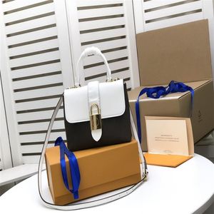 2021 women's luxury designer small square shoulder bag whole fashion handbag Mini classic real leather ten font letter ha300Q