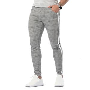 Pantaloni da uomo Casual Check Stretch Knit Slim Fit Bottoms Skinny Jogging Tasche da jogging Pantaloni Abbigliamento di alta qualità per uomo 230731